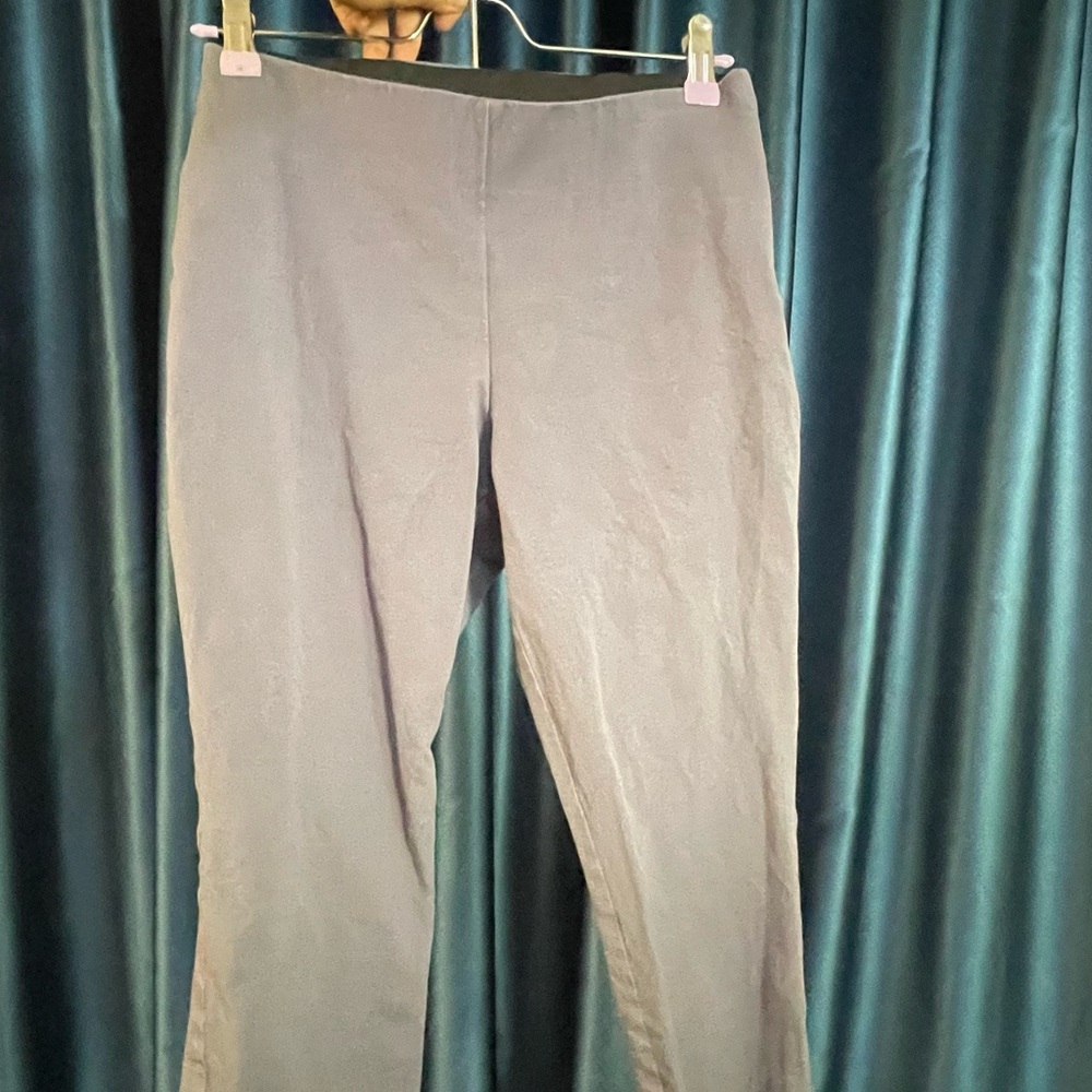 A New Day grey stretch cropped Pants